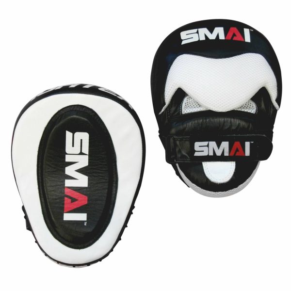 SMAI Professional Focus Mitts with multi-layer EVA gel and adjustable Velcro wrist strap.
